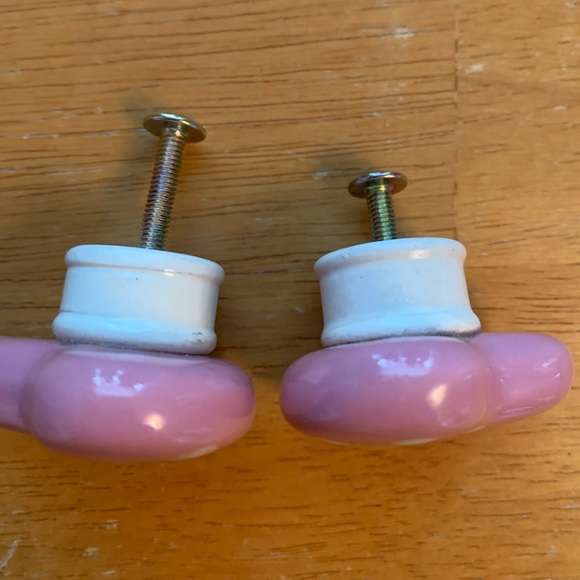 Pottery Barn Kids Pink and White Ceramic Knobs - Picture 2 of 4